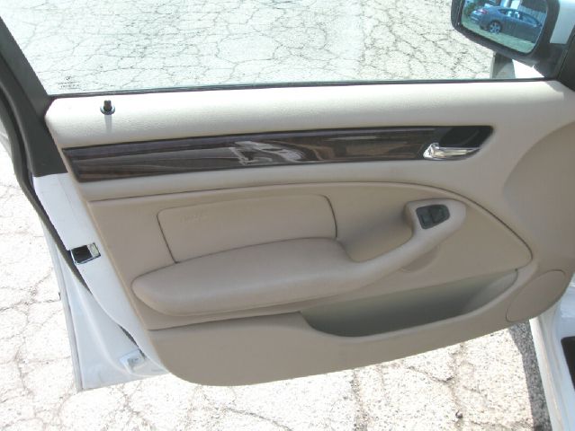 2005 BMW 3 series STX XL XLT FX2 Lariat