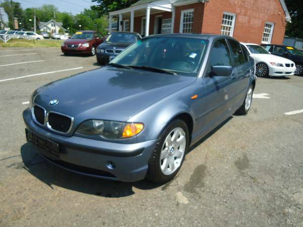2005 BMW 3 series LS Flex Fuel 4x4 This Is One Of Our Best Bargains
