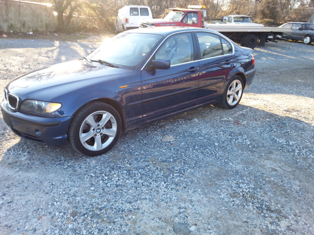 2005 BMW 3 series 4WD 4dr Heat