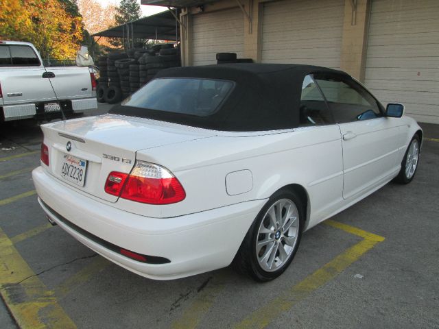 2005 BMW 3 series W/6-passenger Seating