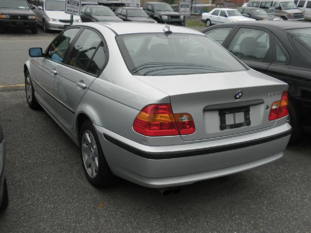 2005 BMW 3 series T6 AWD Leather Moonroof Navigation