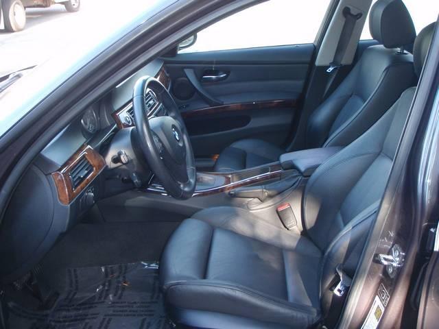 2006 BMW 3 series 323i 4dr Sdn Sedan