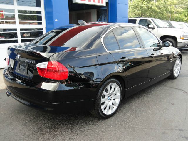 2006 BMW 3 series 2.5T AWD SUV