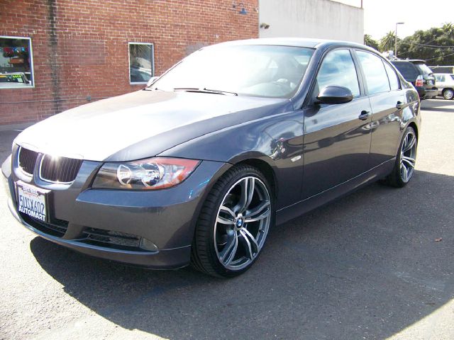 2006 BMW 3 series STX XL XLT FX2 Lariat