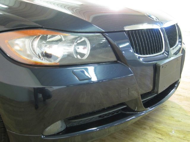 2006 BMW 3 series 2WD 4dr Heat