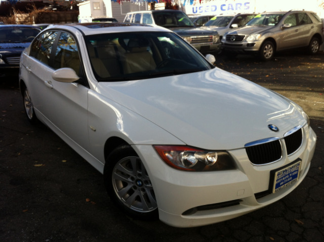 2007 BMW 3 series 4dr 1500 4WD LTZ
