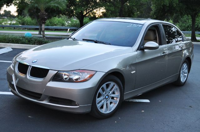 2007 BMW 3 series 29