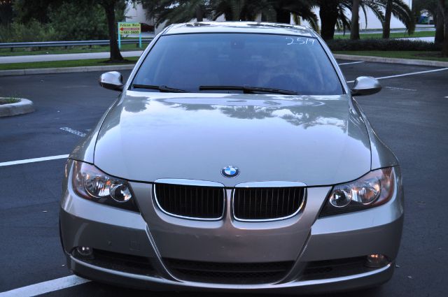 2007 BMW 3 series 29