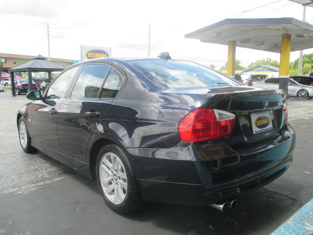 2007 BMW 3 series 29