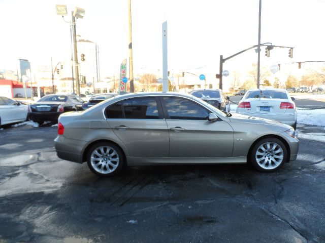 2007 BMW 3 series FWD 4dr Touring SUV