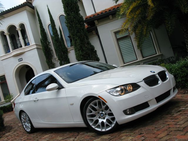 2008 BMW 3 series Lariat Crew Diesel 4x4