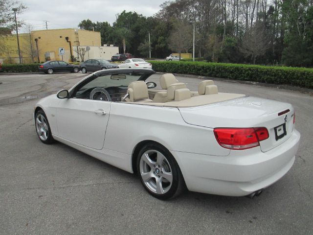 2008 BMW 3 series AVEO BASE 4DR