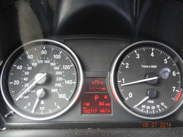 2008 BMW 3 series 29