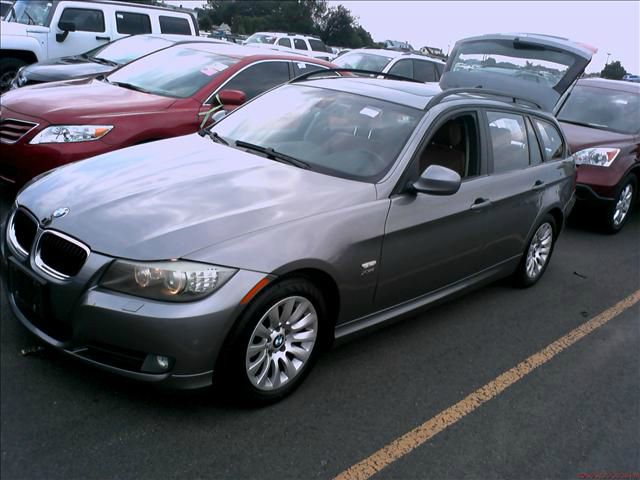 2009 BMW 3 series SES Leather/moonroof