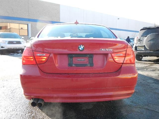 2010 BMW 3 series EXT WB W/1sb PKG