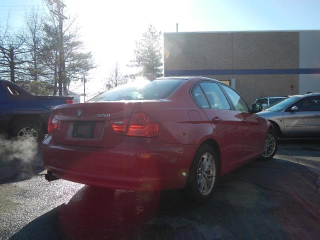 2010 BMW 3 series EXT WB W/1sb PKG