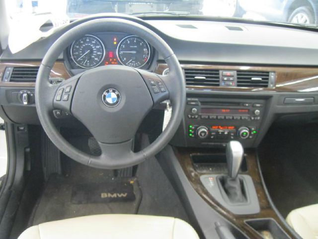 2010 BMW 3 series EXT WB W/1sb PKG
