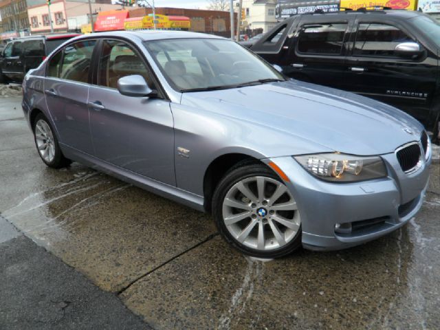 2011 BMW 3 series EXT WB W/1sb PKG