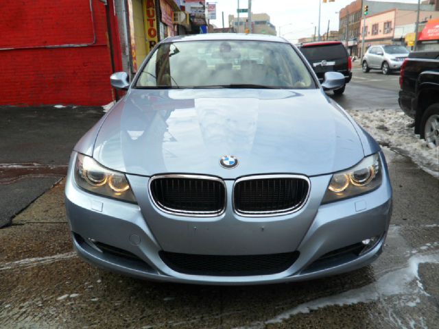 2011 BMW 3 series EXT WB W/1sb PKG