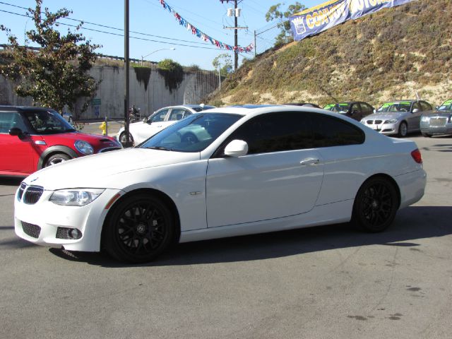 2011 BMW 3 series Base Sport +