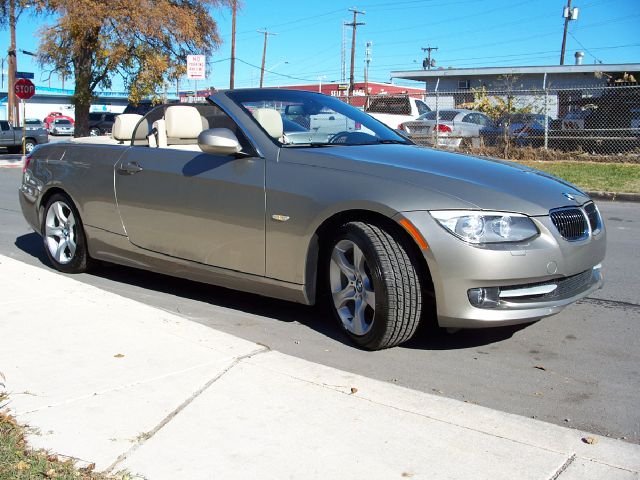 2011 BMW 3 series 4-speed Automatic W/od, 2.0L CVV