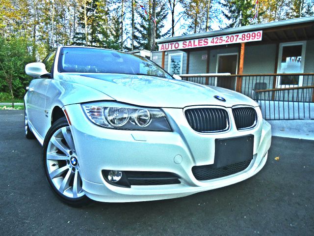2011 BMW 3 series EXT WB W/1sb PKG