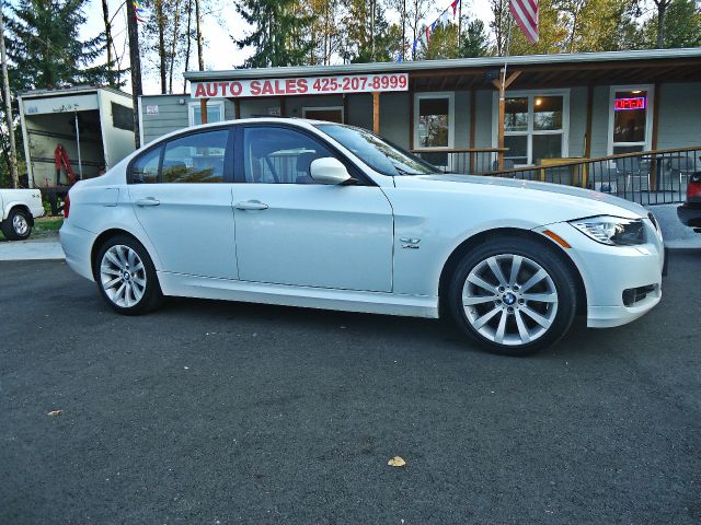 2011 BMW 3 series EXT WB W/1sb PKG