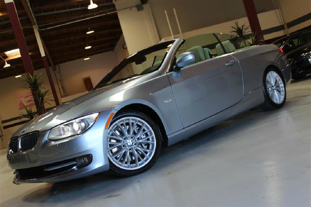 2011 BMW 3 series 4-speed Automatic W/od, 2.0L CVV