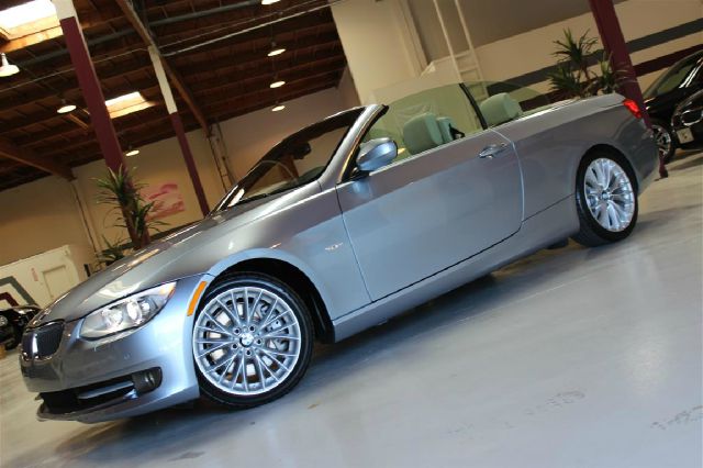 2011 BMW 3 series 4-speed Automatic W/od, 2.0L CVV