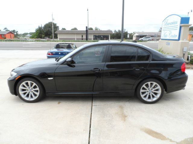 2011 BMW 3 series SE Automatic 4X4 Beutiful