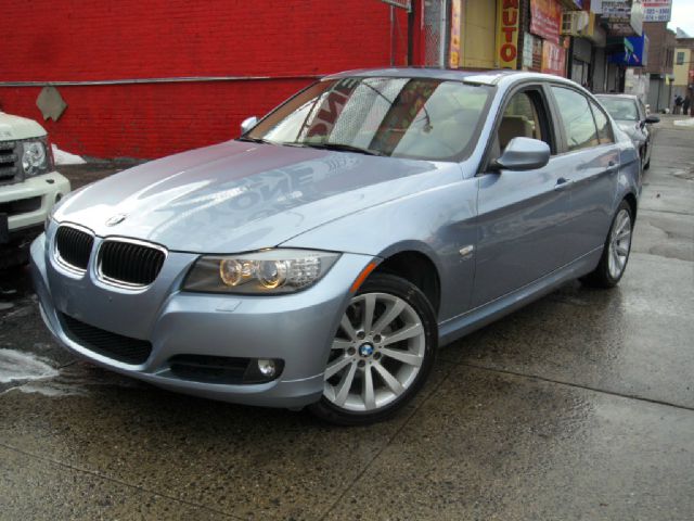 2011 BMW 3 series EXT WB W/1sb PKG