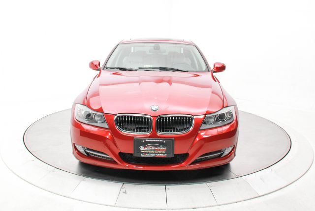 2011 BMW 3 series (marshalltown)