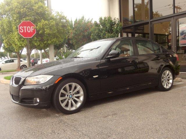 2011 BMW 3 series Leather ROOF