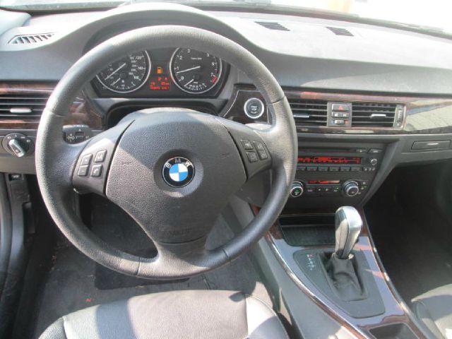 2011 BMW 3 series 4WD 4dr Auto (SE)