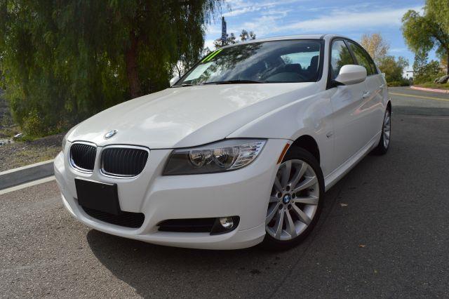 2011 BMW 3 series SE Automatic 4X4 Beutiful