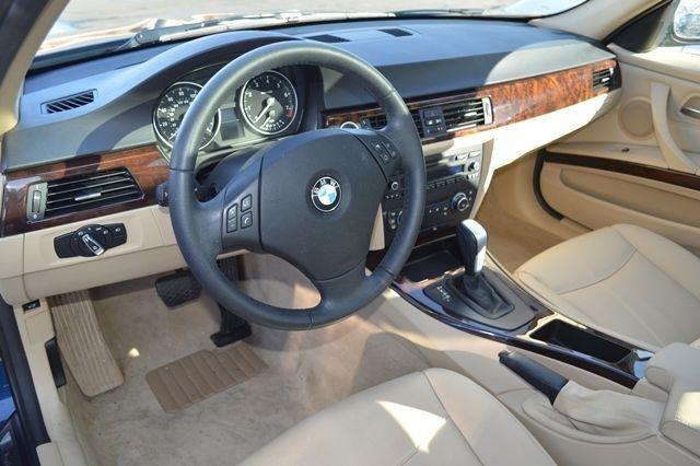 2011 BMW 3 series ST Sport Coupe