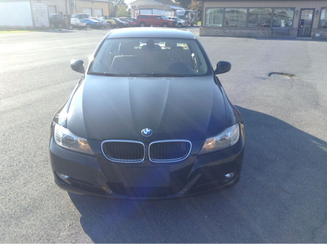 2011 BMW 3 series SE Automatic 4X4 Beutiful