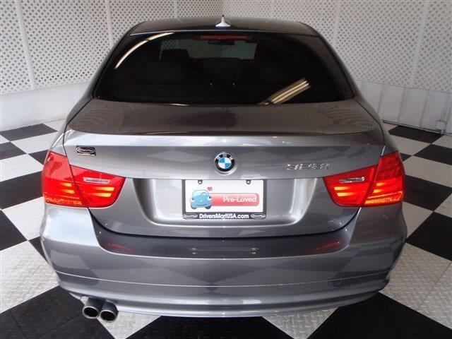 2011 BMW 3 series SE Automatic 4X4 Beutiful