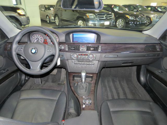 2011 BMW 3 series 2500 Xtended Cargo Van W. Rack