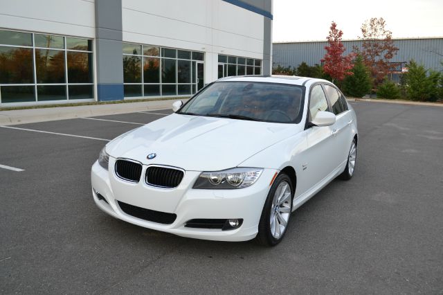 2011 BMW 3 series S FE Plus