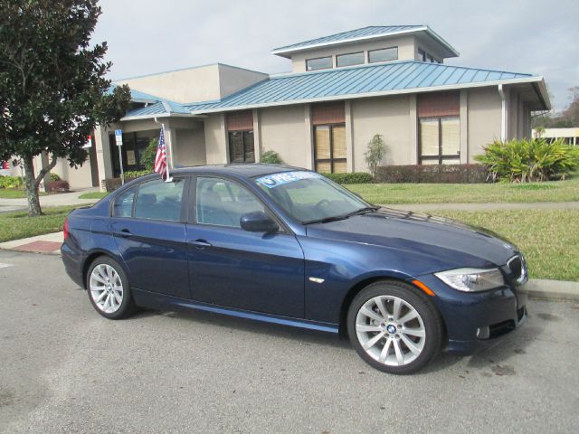 2011 BMW 3 series SE Automatic 4X4 Beutiful