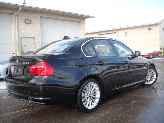 2011 BMW 3 series (marshalltown)