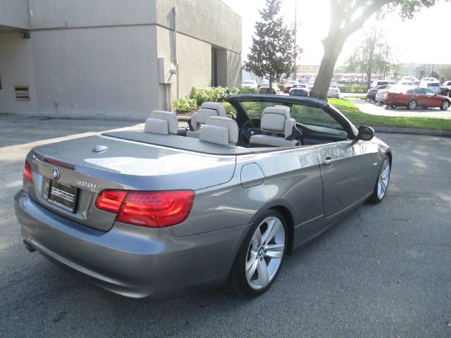 2011 BMW 3 series 4.2L