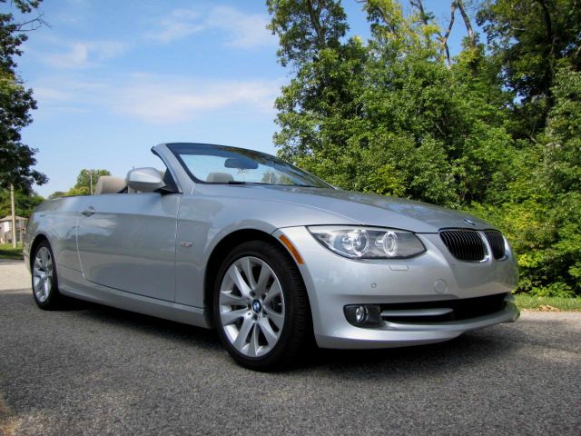 2012 BMW 3 series 4.2L