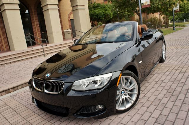 2013 BMW 3 series LX (new)