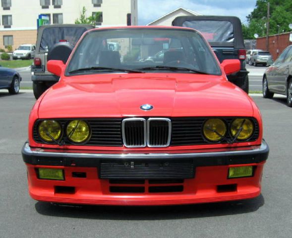 1984 BMW 3 series 4dr Sdn V6 Auto