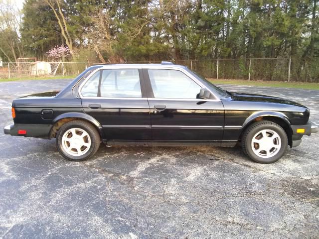 1985 BMW 3 series 4dr Sdn V6 Auto