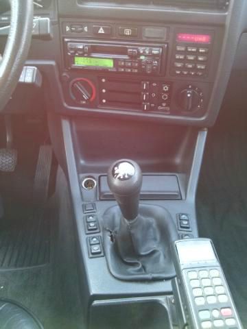 1985 BMW 3 series 4dr Sdn V6 Auto