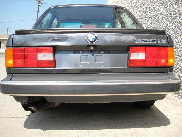 1988 BMW 3 series 2.4L 4-cyl Automatic Limited