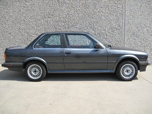 1988 BMW 3 series 2.4L 4-cyl Automatic Limited